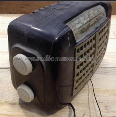 5310; Invicta Radio, (ID = 1964689) Radio