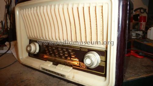 Leman 5325; Invicta Radio, (ID = 1746676) Radio