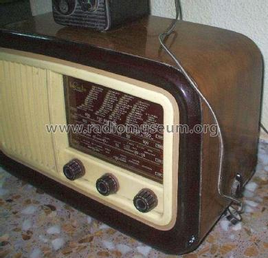 5426; Invicta Radio, (ID = 1970255) Radio