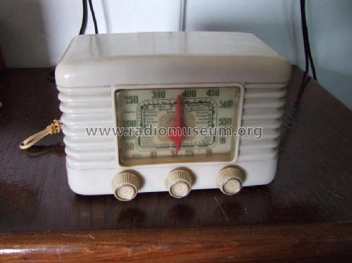 B5214; Invicta Radio, (ID = 440958) Radio