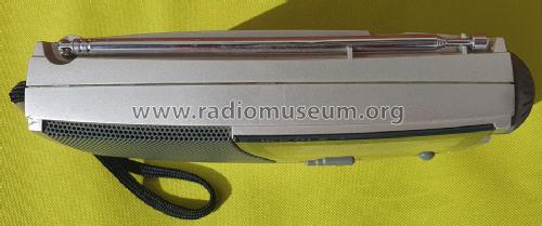 9 Band World Radio Receiver RF-225; Irradio; Milano (ID = 3010760) Radio