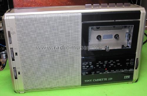 Tiny Cassette 220; ITT-KB; Foots Cray, (ID = 1569601) Radio