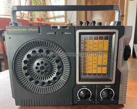 AM-FM-SW-Air/Police/Weather Band Portable Radio 680-1952 ; JCPenney, Penney's, (ID = 2846025) Radio