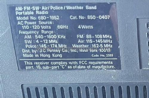 AM-FM-SW-Air/Police/Weather Band Portable Radio 680-1952 ; JCPenney, Penney's, (ID = 2846031) Radio