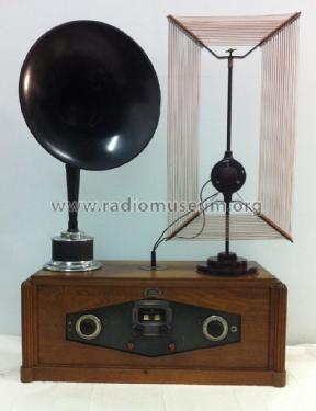 6 Lampes Inconnu - Unknown 1; Judex (ID = 1754055) Radio