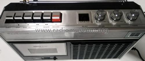 Radio Cassette Recorder 9302R; JVC - Victor Company (ID = 2793304) Radio