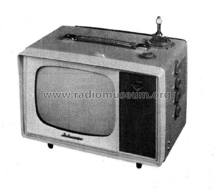 Delmonico Television 8PV-47U; JVC - Victor Company (ID = 2042103) Television