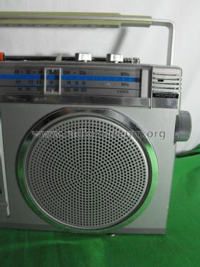 Radio Cassette Recorder RC-250JW; JVC - Victor Company (ID = 2030926) Radio