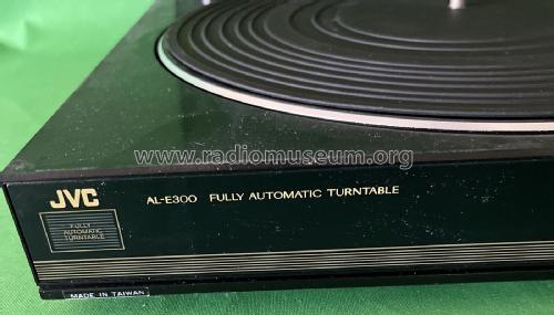 Fully Automatic Turntable AL-E300BK; JVC - Victor Company (ID = 2876695) R-Player