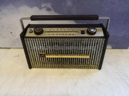 His Master Voice Victor 2 Band Transistor Radio TH-2770; JVC - Victor Company (ID = 2751847) Radio