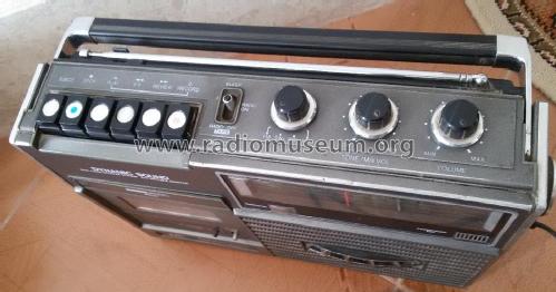 Radio Cassette Recorder 9426W; JVC - Victor Company (ID = 1976806) Radio