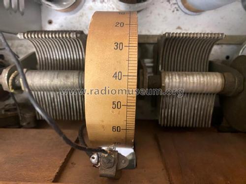 Pionier Lichtnetz-Dreiröhren-Schirmgitter-Fernempfänger Modell 1932; Kapsch & Söhne KS, (ID = 2878005) Radio