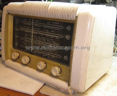 Schneider Freres Rondo ; Klipper Radio Works (ID = 3018760) Radio