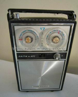 17 Solid State AC-DC AM/FM w AFC 300F; Kor/Sonic - (ID = 2640086) Radio