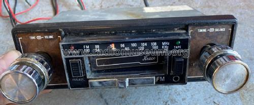 KID-585; Kraco Enterprises (ID = 2824579) Car Radio