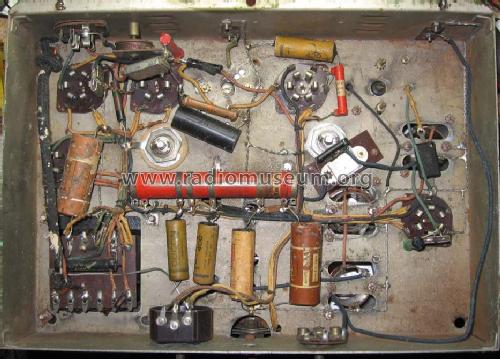 Console, 5 valves ; Kriesler Radio (ID = 1015846) Radio