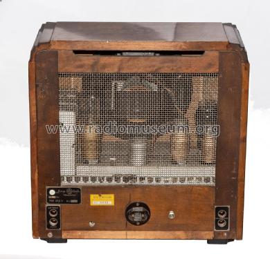 452V; Kungs Brand; (ID = 2950362) Radio