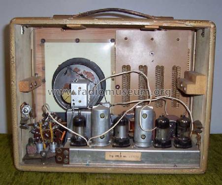 490B; Kungs Brand; (ID = 404089) Radio