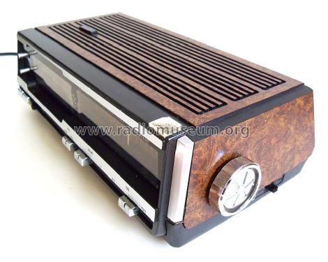Solid State Electric Clock Radio 17-02455W; Lafayette Radio & TV (ID = 1396924) Radio