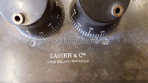 Poste à 4 lampes extérieures ; Lagier & Cie; (ID = 2154525) Radio