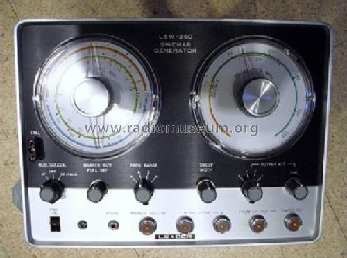 TV-FM SWEMAR Generator LSW-250; Leader Electronics (ID = 1353370) Equipment