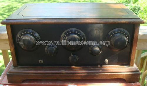Sealed Five Standard ; Liberty Transformer (ID = 1003249) Radio
