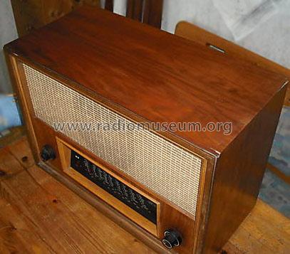 648 GW b; Loewe-Opta; (ID = 652730) Radio