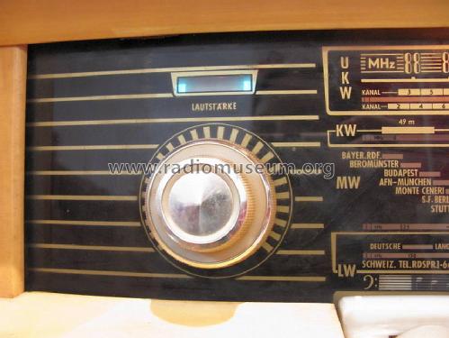 Domino-Stereo 5821T/W 5762W; Loewe-Opta; (ID = 1273130) Radio