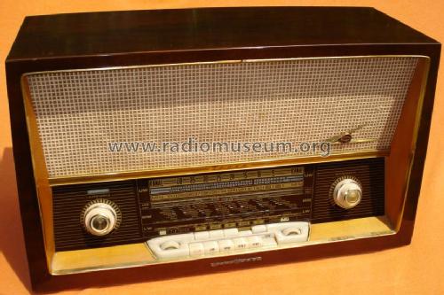 Truxa 6755W; Loewe-Opta; (ID = 462814) Radio