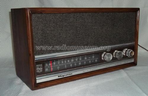 1FM56NWAL Ch= 703168; Magnavox Co., (ID = 2776955) Radio