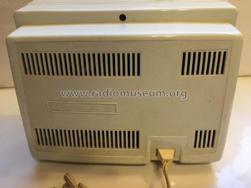 R008 ; Magnavox Co., (ID = 2249858) Radio