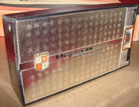 8 Transistor Bolero AM-84; Magnavox Co., (ID = 2047289) Radio