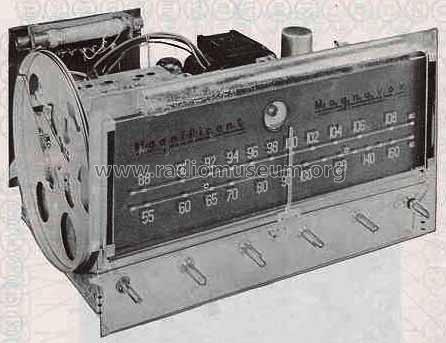 Chassis CR-722; Magnavox Co., (ID = 493741) Radio