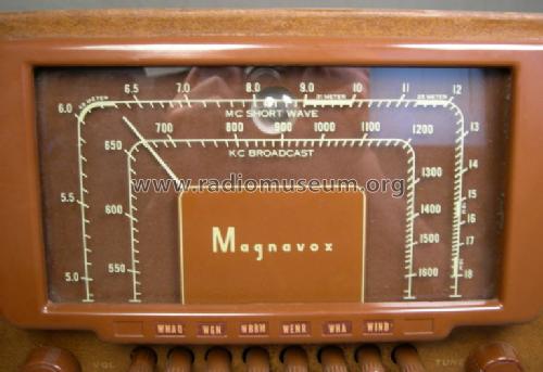 CR-188 ; Magnavox Co., (ID = 1241528) Radio