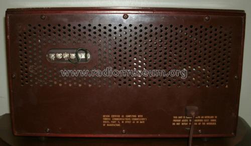 FM18; Magnavox Co., (ID = 1720891) Radio