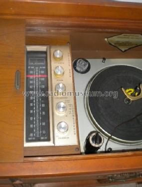 Stereophonic Hi-Fi Console unknown; Magnavox Co., (ID = 1395690) Radio