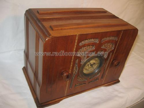 Unknown table model ; Majestic Radio & (ID = 1614076) Radio