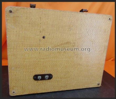 130U Camera Style Radio ; Majestic Radio & (ID = 2009880) Radio