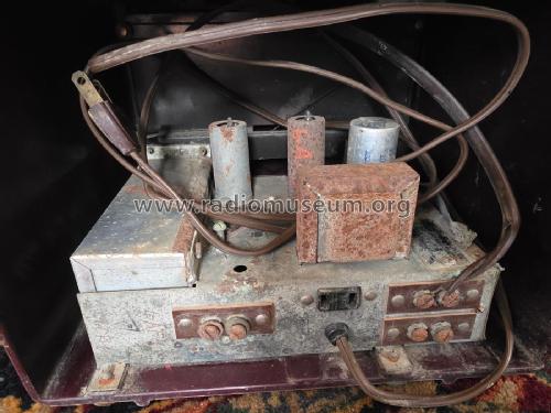 UHF Converter TV-101; Mallory, P.R. & Co.; (ID = 3190845) Adaptor