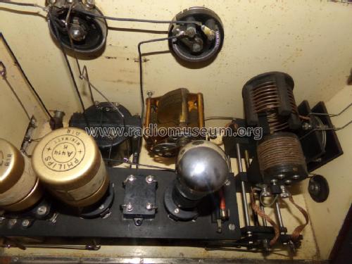 Three Valve Short Wave Receiver ; Marconi Co. (ID = 2399131) Radio