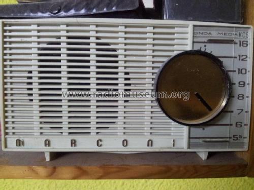 UM-310; Marconi Española S.A (ID = 1918337) Radio