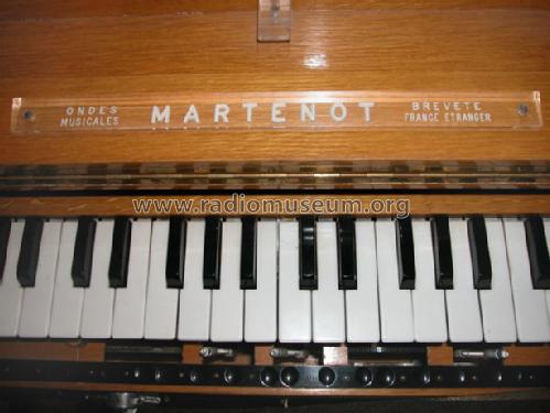 Ondes Martenot 'generic'; Martenot, Maurice; (ID = 442977) Musikinstrumente