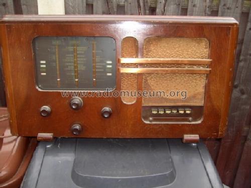 381 Radio McMichael Radio Ltd., Slough, build 1938, 3 pictures ...