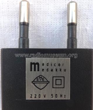Gombakkumulátor töltő ML-50; Medicor Müvek; (ID = 1461009) Strom-V