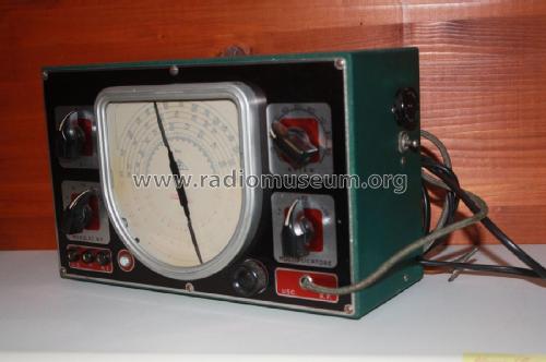 Oscillatore Modulato CB-V; Mega Radio Mega (ID = 1924139) Ausrüstung