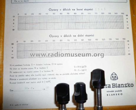 Voltmeter PsLL 7 184 677; Metra Blansko; (ID = 1084354) Equipment