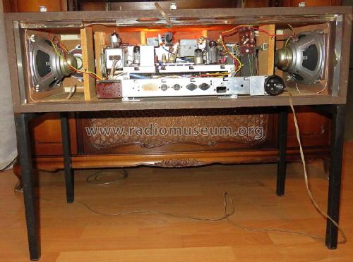 Stereo-Rundfunktisch 320S; Metz Transformatoren (ID = 2698198) Radio