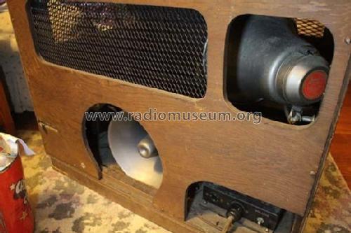 Tone Cabinet 25A & 25B; Mid-American (ID = 2694929) Speaker-P