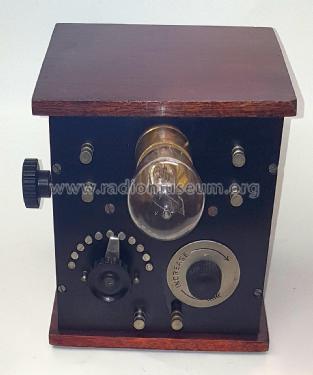 Miraco Vacuum Tube Radio Receiver ; Midwest Radio Co., (ID = 2198052) Radio