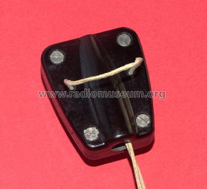 4-Pole Male Plug ZA24673; MILITARY U.K. (ID = 3070238) Radio part